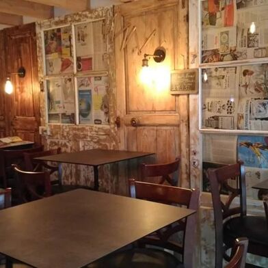 Commerce  372640 €