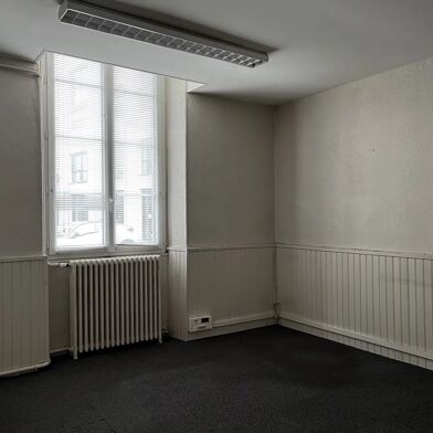 Bureau 93 m²