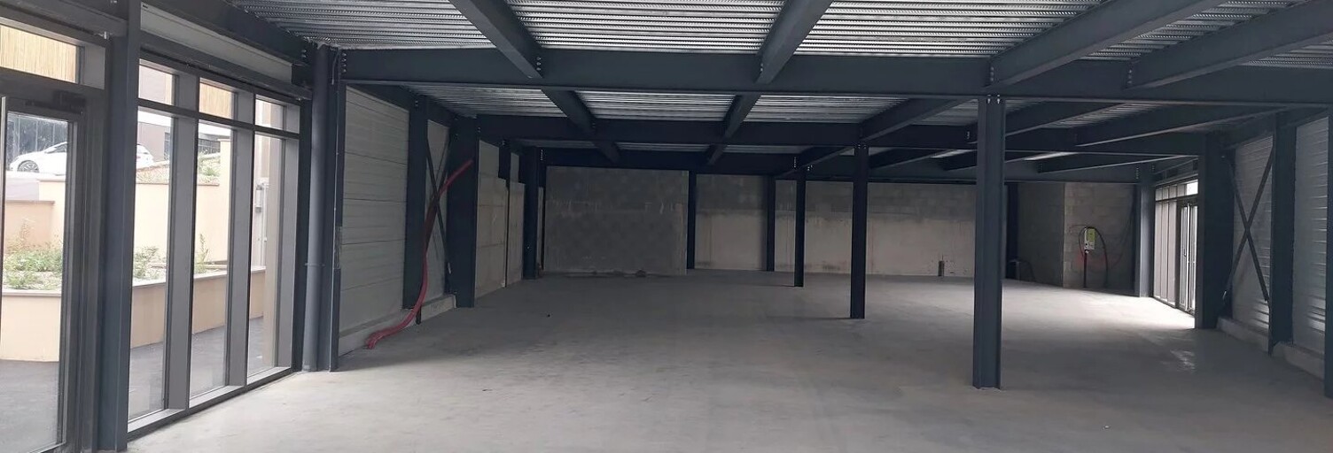 Commerce  627 m² à louer à Limoges (87280)