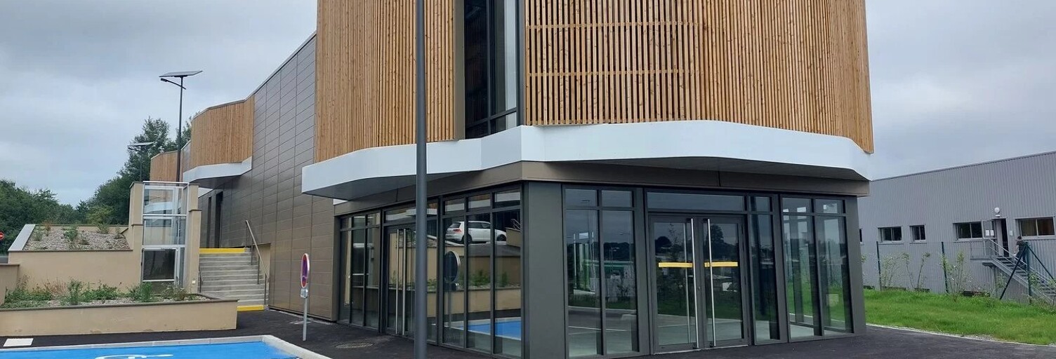 Commerce  308 m² à louer à Limoges (87280)