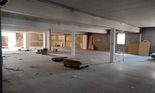 Commerce  2165 m² à vendre à Saint-Junien (87200)