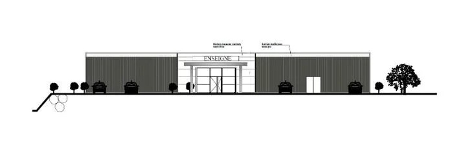 Commerce  300 m² à vendre à Saint-Junien (87200)