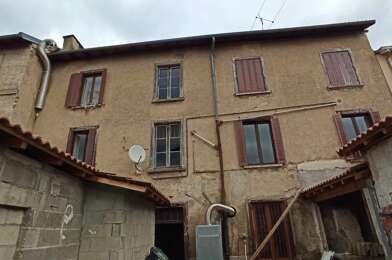 Immeuble  383600 €