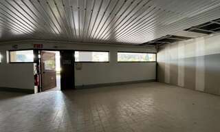 Commerce  340 m² à louer à Isle (87170)