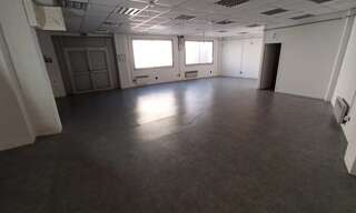 Commerce  257 m² à vendre à Saint-Junien (87200)