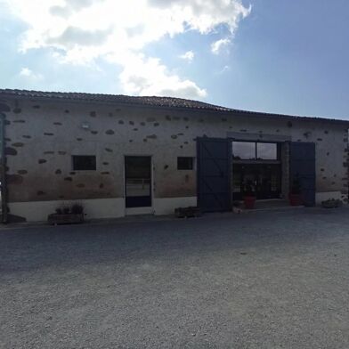 Commerce  175360 €