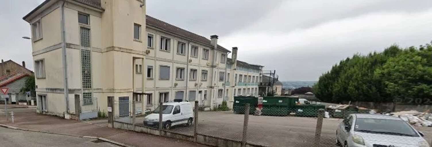 Bureau  2700 m² à vendre à Limoges (87000)