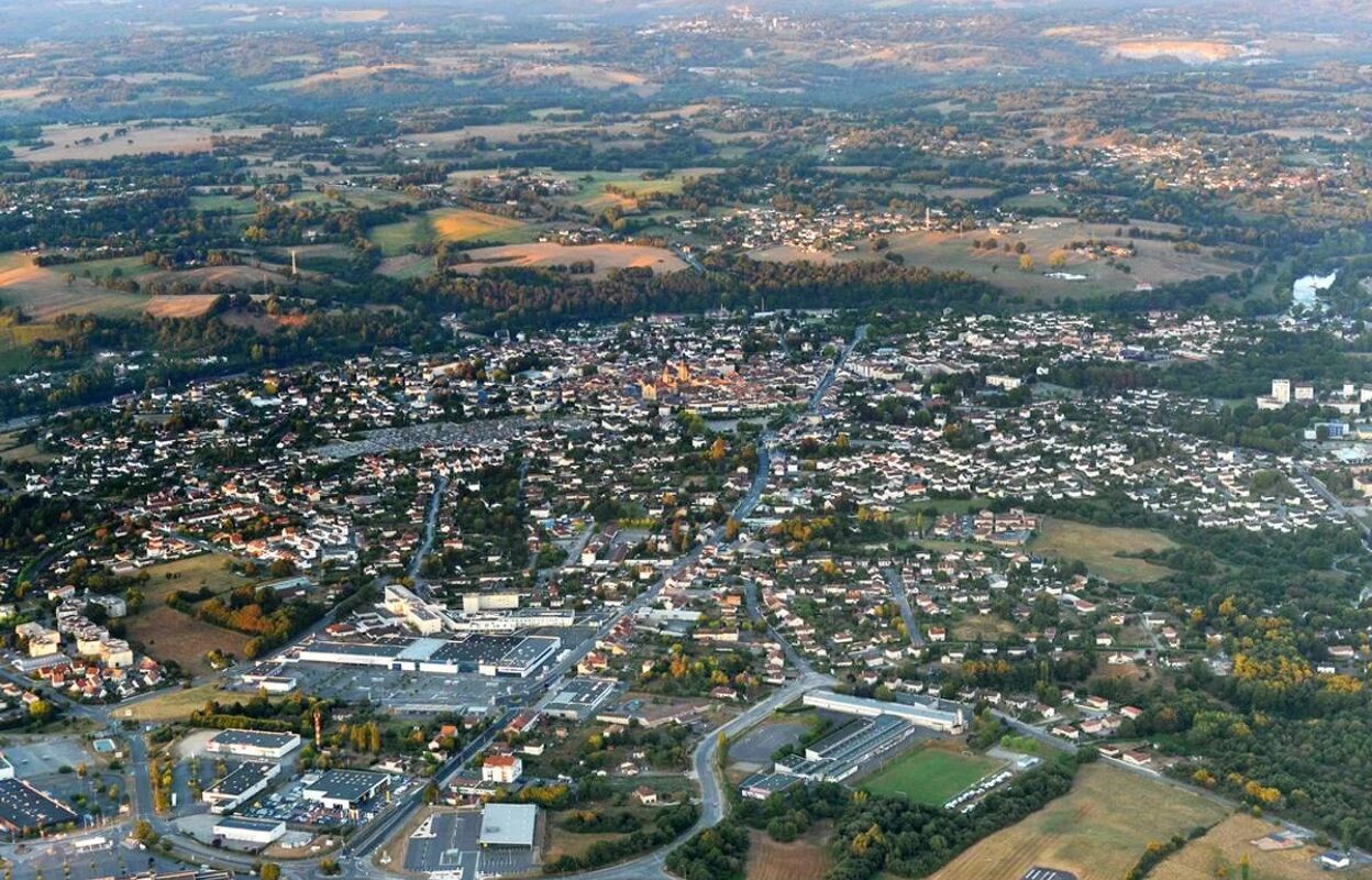 commerce  pièces 70 m2 à louer à Saint-Junien (87200)