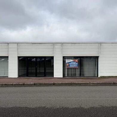 Bureau 27 pièces 5277 €