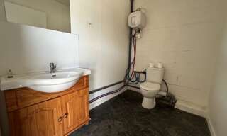 Commerce  125 m² à louer à Limoges (87000)