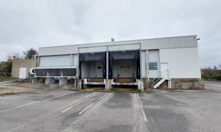 Commerce  3243 m² à vendre à Poitiers (86000)