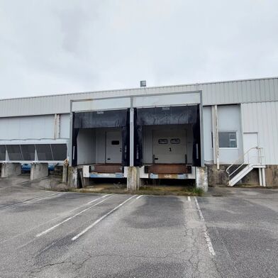 Commerce  159600 €