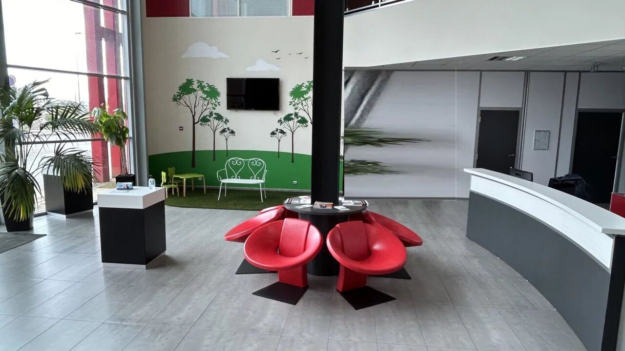 bureau  pièces 1500 m2 à louer à Limoges (87280)