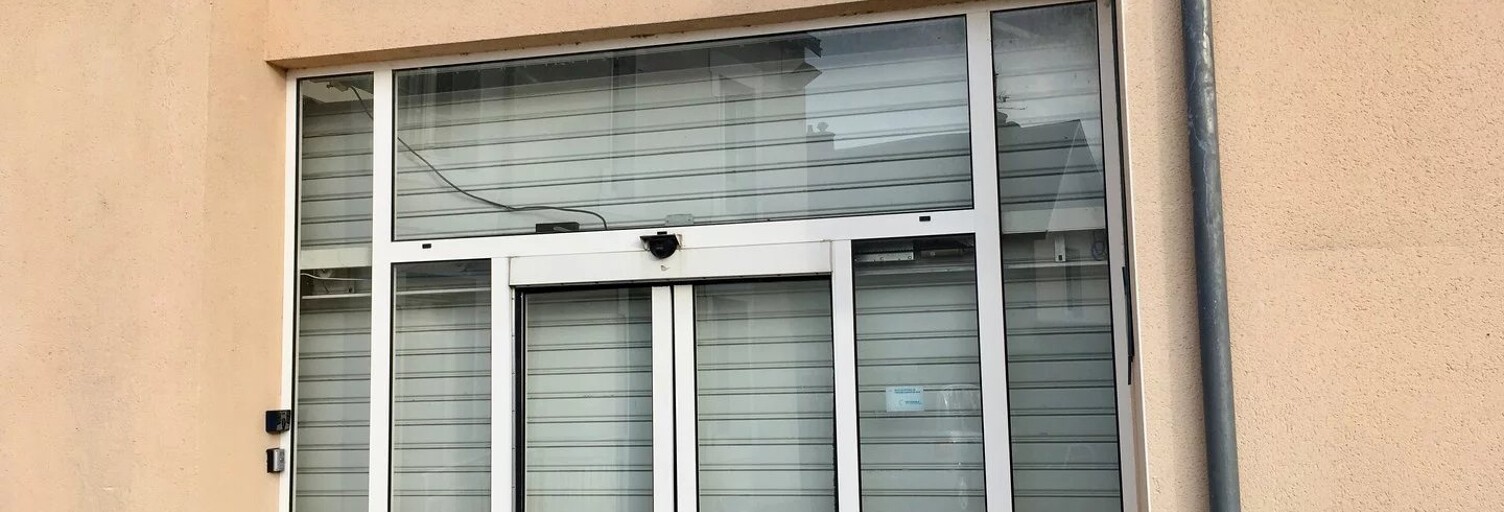 Commerce  130 m² à louer à Saint-Junien (87200)