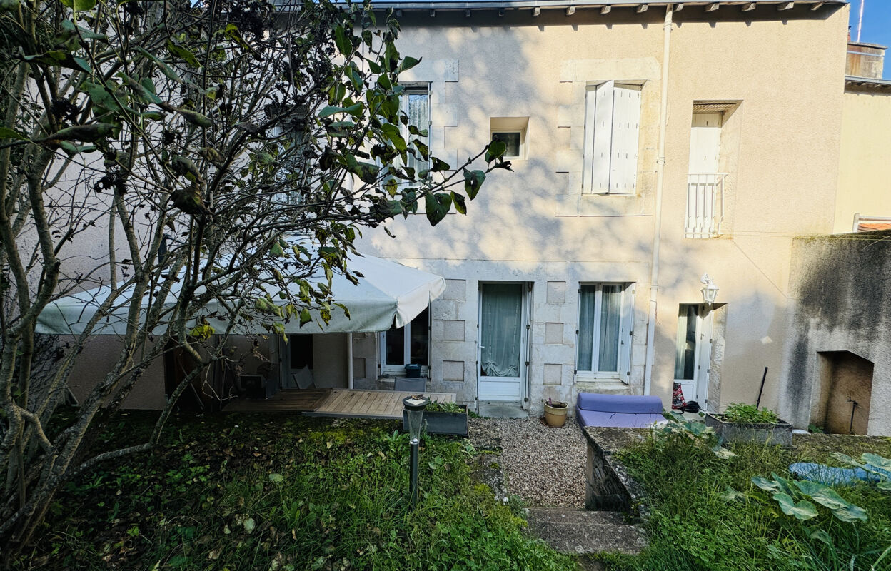 maison 6 pièces 147 m2 à vendre à Poitiers (86000)