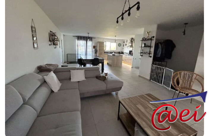 Superbe maison de plain-pied récente T4 de 2020 sur 880 m2 de t — photo 2