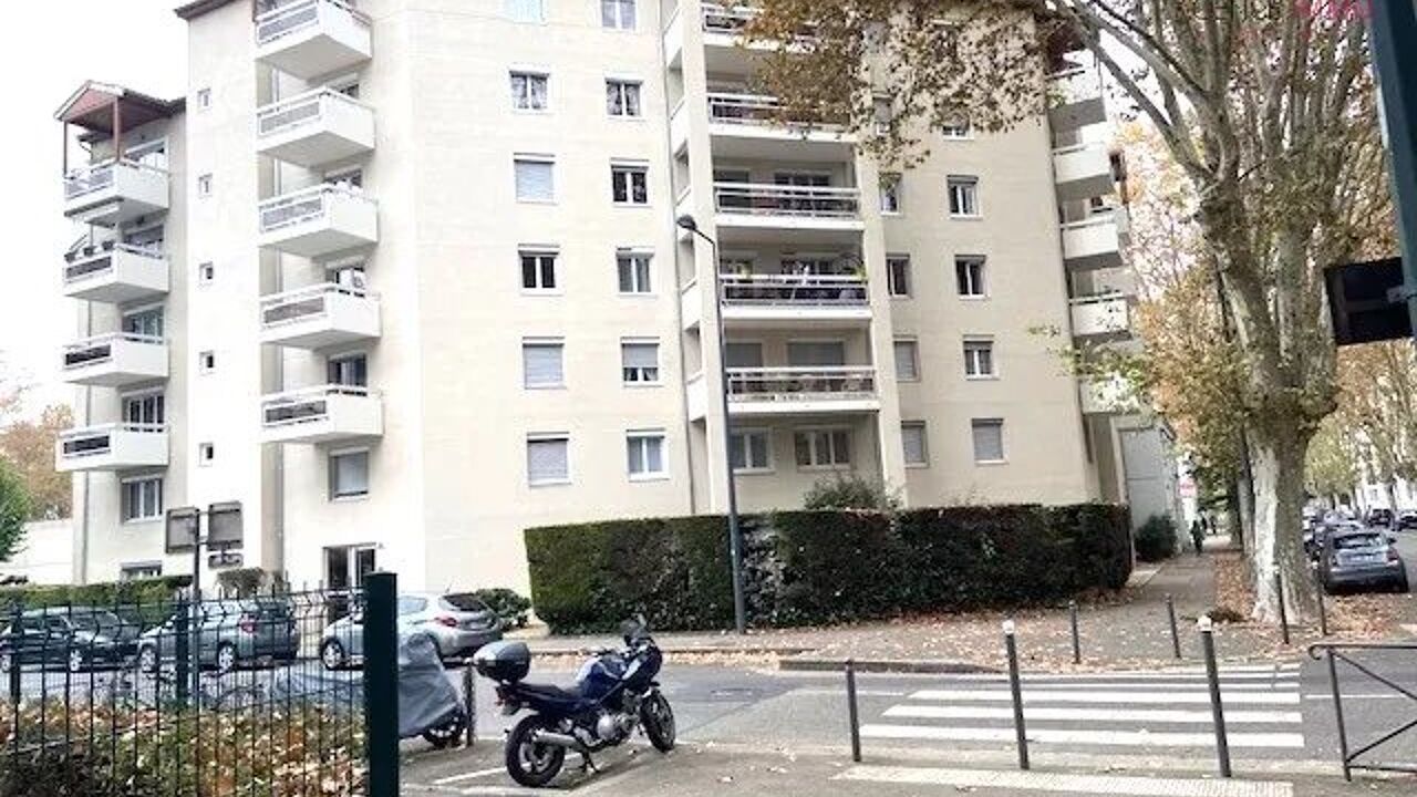 appartement 2 pièces 35 m2 à vendre à Villeurbanne (69100)