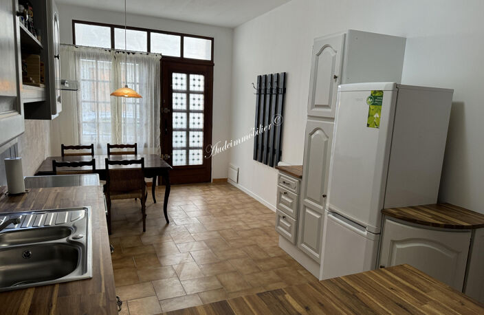 Maison de ville à Limoux avec cour et loggia — photo 3