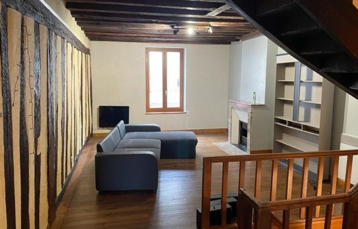 maison 8 pièces 236 m2 à vendre à Dun-sur-Auron (18130)