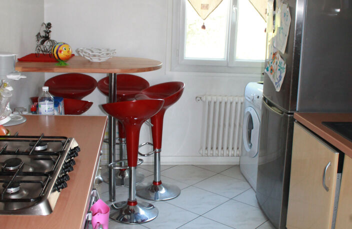 EXCLUSIVITE, OULLINS, — photo 3