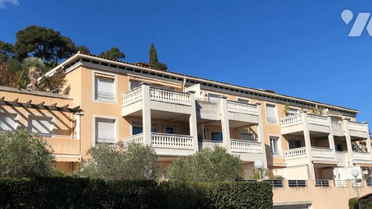 appartement 3 pièces 72 m2 à vendre à Hyères (83400)