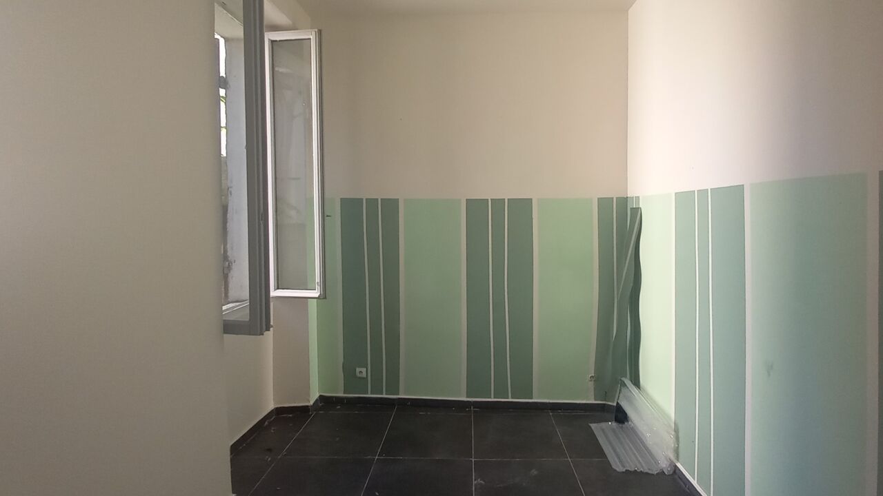 appartement 2 pièces 30 m2 à vendre à Marseille 15 (13015)