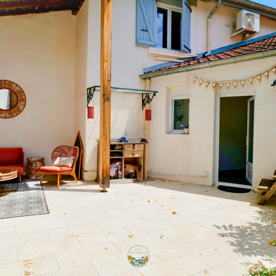 Maison 5 pièces 389000 €