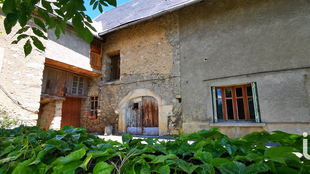 maison 5 pièces 80 m2 à vendre à Saint-Laurent-en-Beaumont (38350)