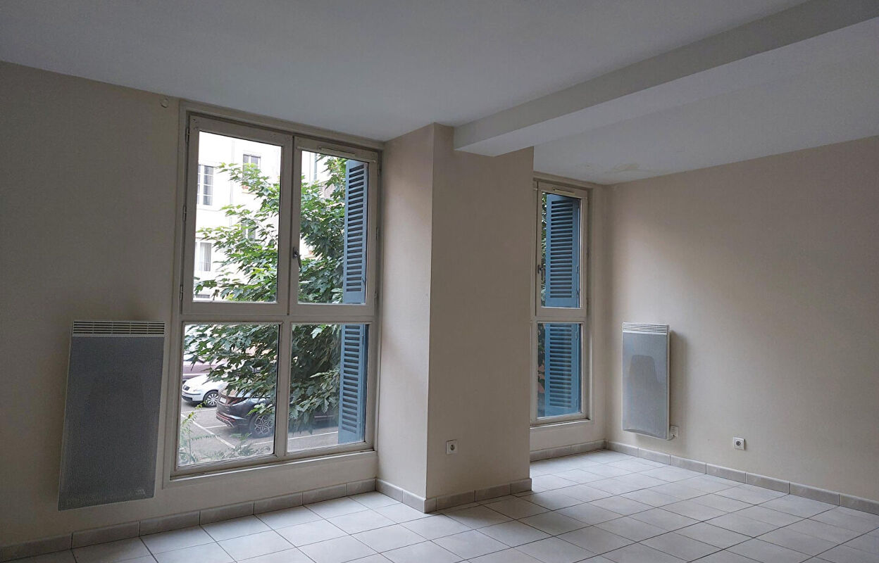 appartement 1 pièces 32 m2 à vendre à Lyon 7 (69007)