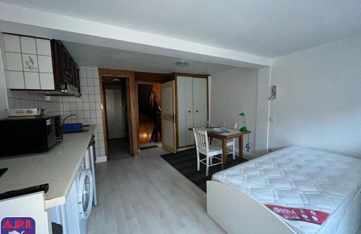 Location appartement 1 pièce 20 m² à Tarascon-sur-Ariège (09400) — photo 2