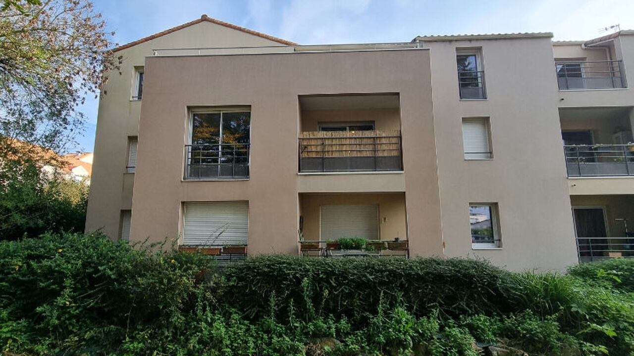 appartement 2 pièces 42 m2 à vendre à Saint-Philbert-de-Grand-Lieu (44310)