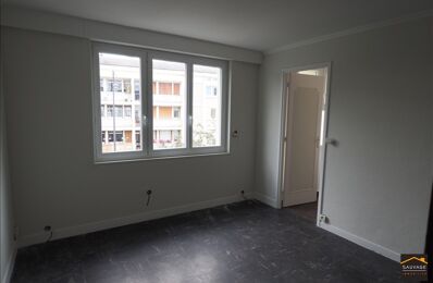 location appartement 389 € CC /mois à proximité de Bihorel (76420)