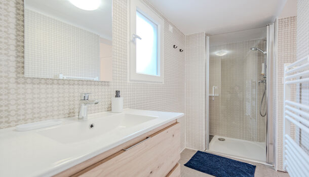 Villa / Maison 6 pièces  à vendre Hyères 83400