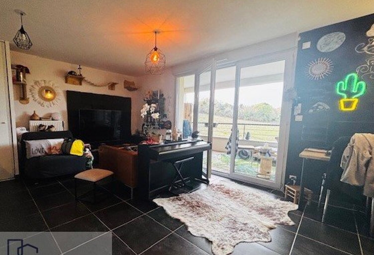 Appartement — photo 1