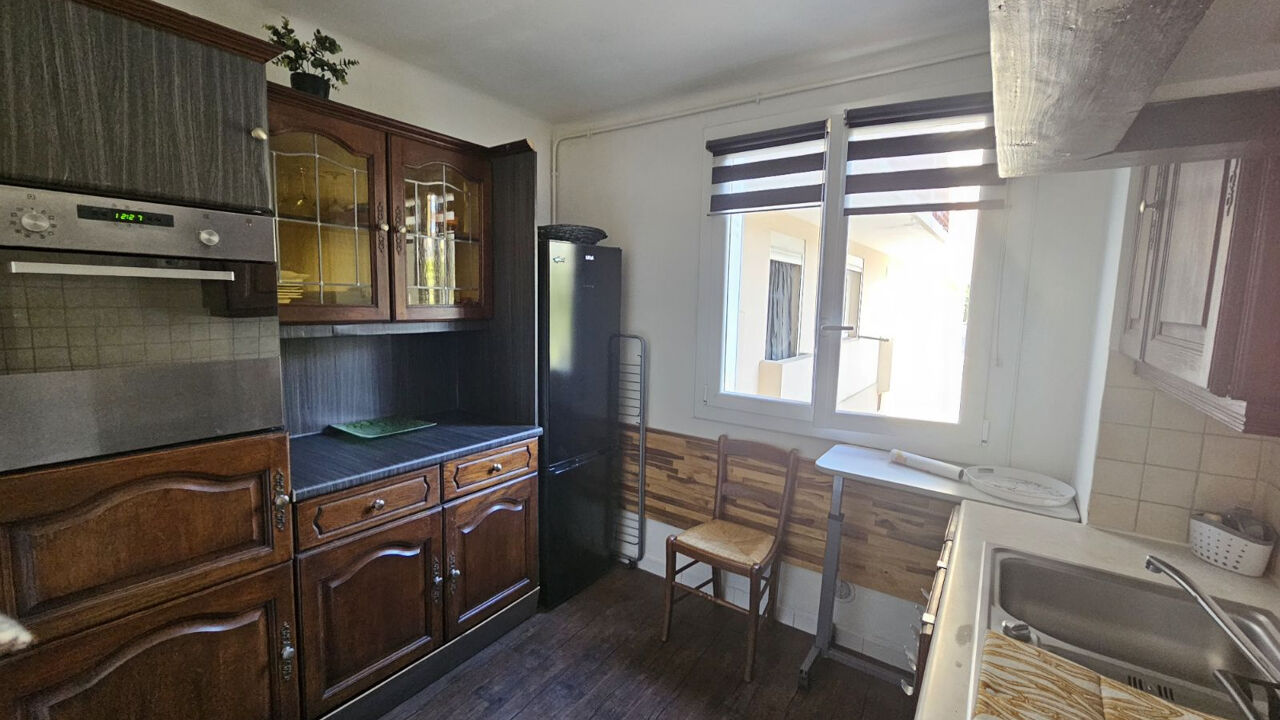 appartement 3 pièces 49 m2 à louer à Aubagne (13400)