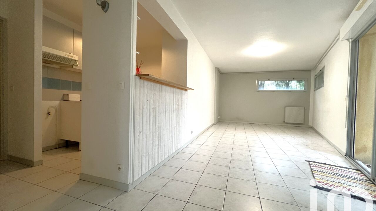 appartement 3 pièces 65 m2 à vendre à Bordeaux (33800)