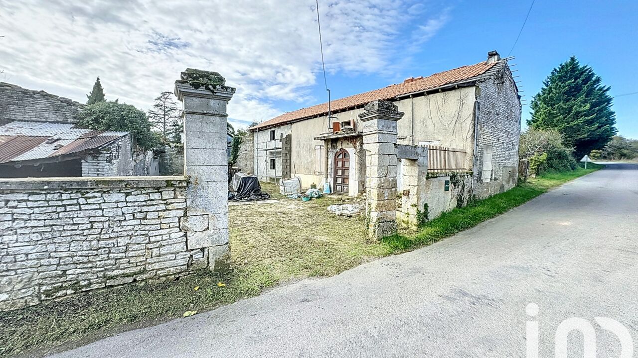 maison 4 pièces 260 m2 à vendre à Jauldes (16560)