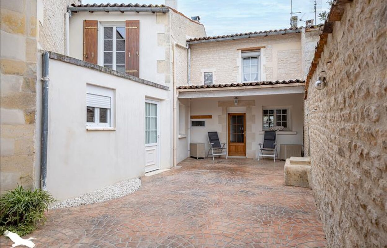 maison 5 pièces 152 m2 à vendre à Matha (17160)