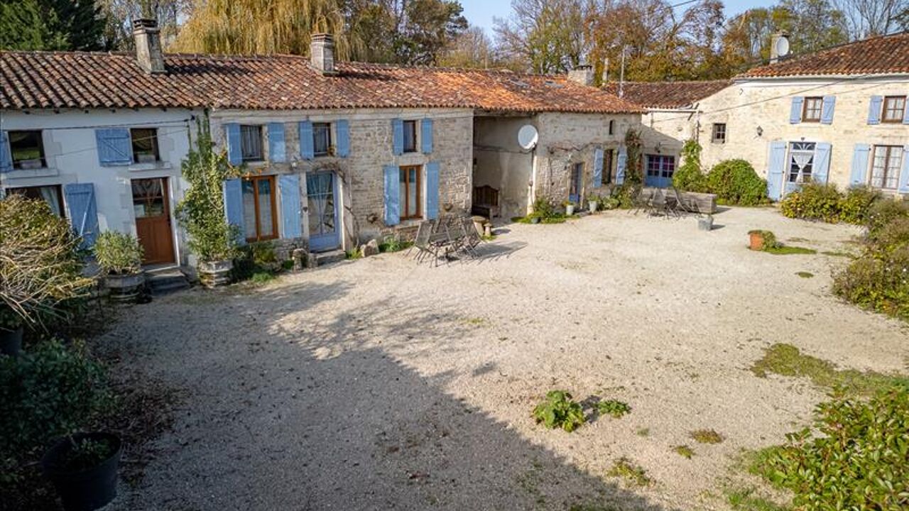 maison 35 pièces 511 m2 à vendre à Néré (17510)