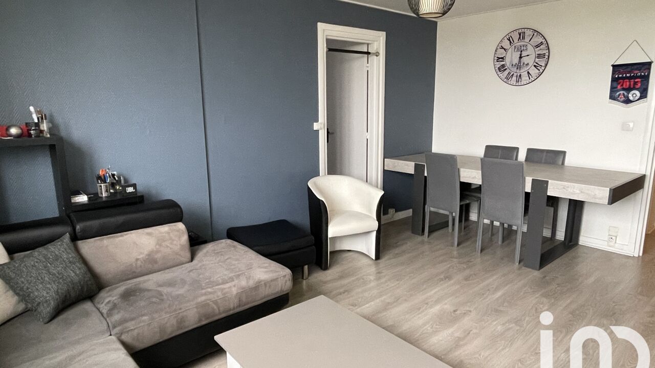 appartement 2 pièces 48 m2 à vendre à Combs-la-Ville (77380)