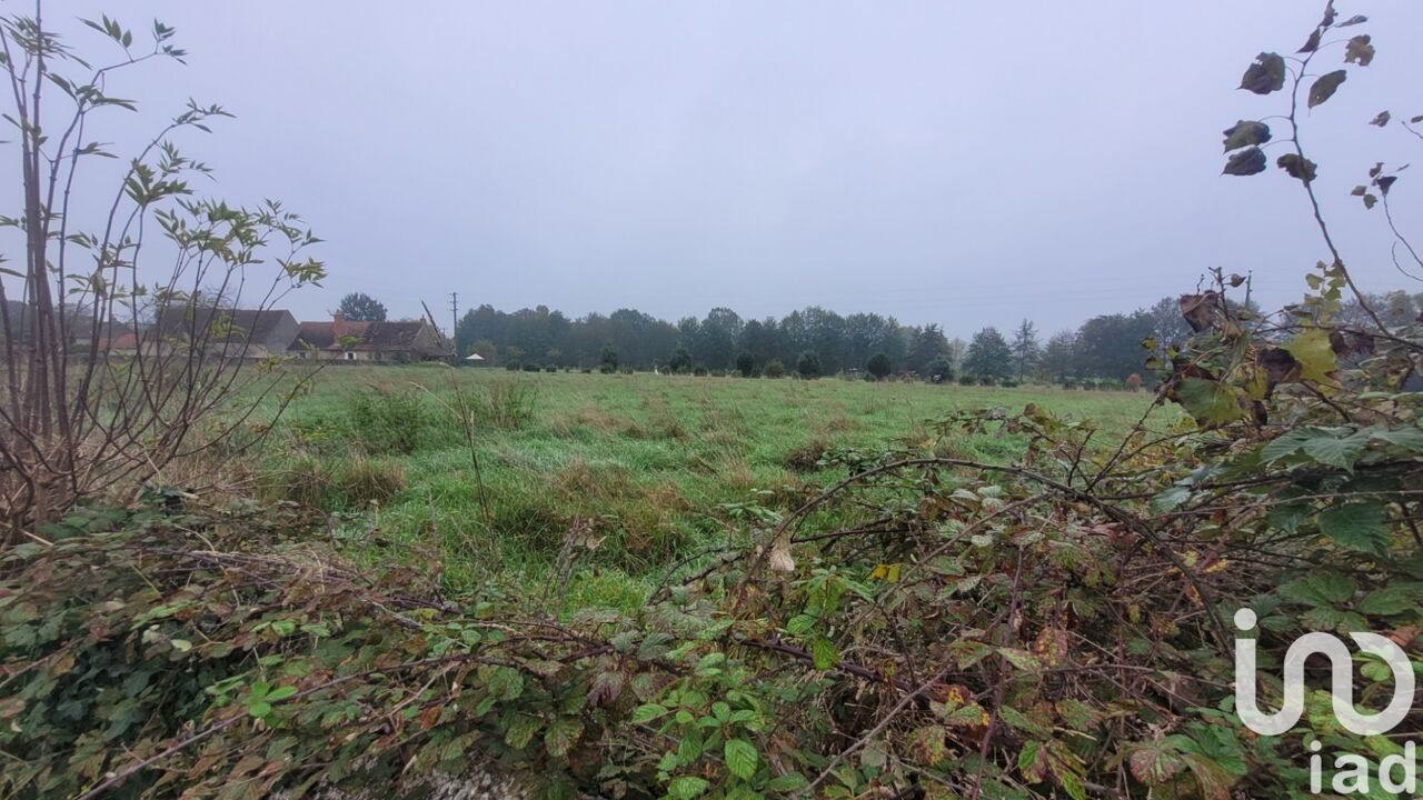 terrain  pièces 1567 m2 à vendre à Charenton-du-Cher (18210)