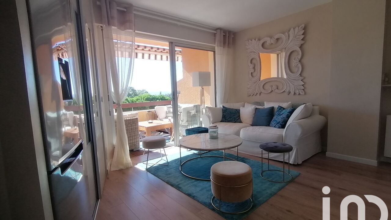 appartement 2 pièces 26 m2 à vendre à Le Lavandou (83980)