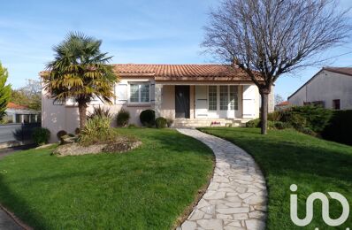 vente maison 239 200 € à proximité de Bazoges-en-Paillers (85130)