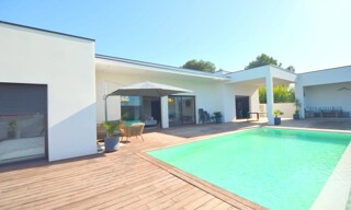 Maison 5 Pièces 235 m² à vendre à Aimargues (30470)