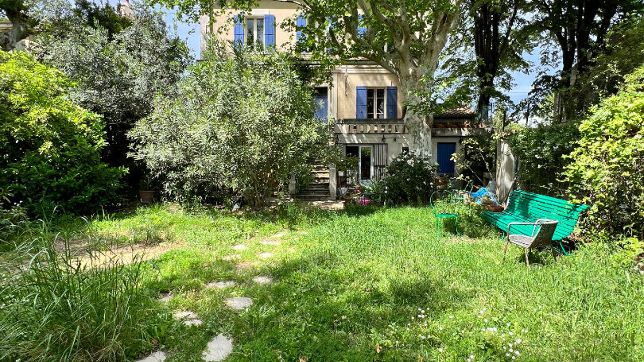 maison 7 pièces 202 m2 à vendre à Avignon (84000)