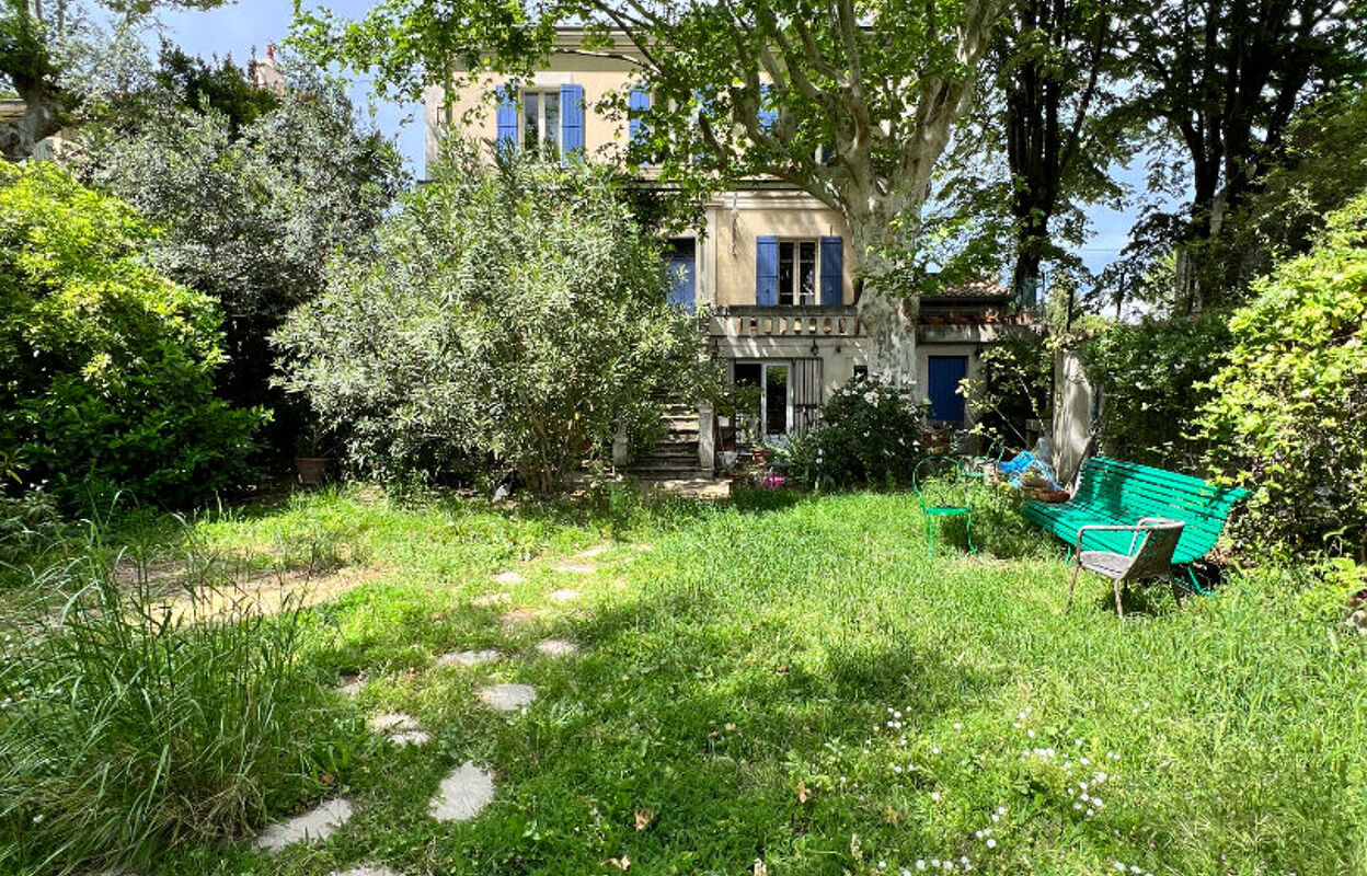 maison 7 pièces 202 m2 à vendre à Avignon (84000)