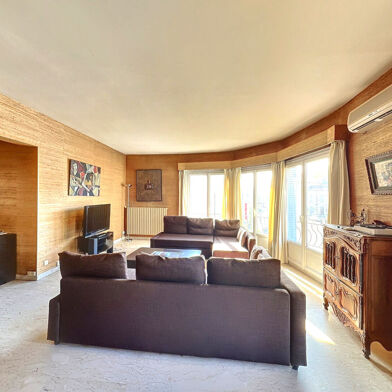 Appartement 5 pièces 318500 €