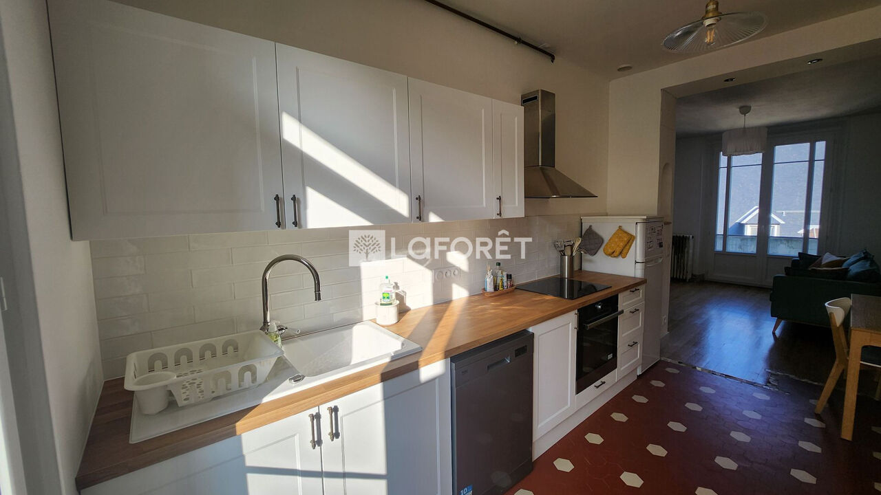 appartement 3 pièces 65 m2 à louer à Chambéry (73000)