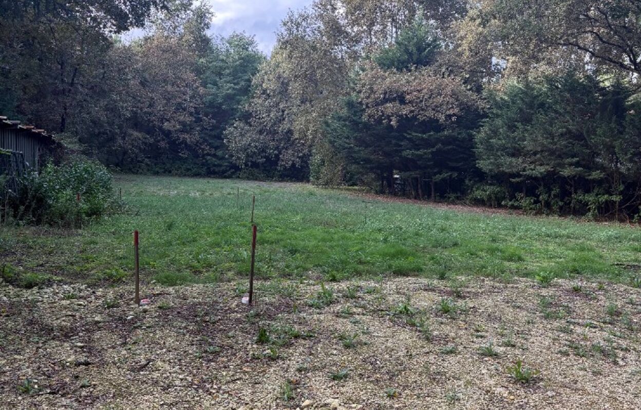 terrain  pièces 550 m2 à vendre à Léognan (33850)