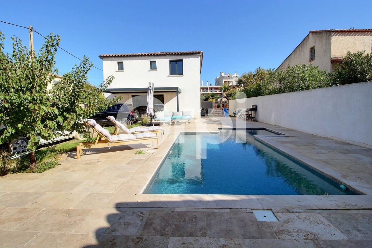 Marseille 10eme Villa 4 pièces 180 m²